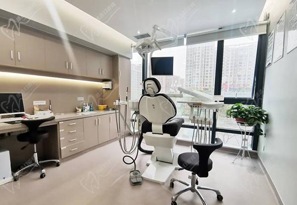寶雞小白兔口腔醫(yī)院