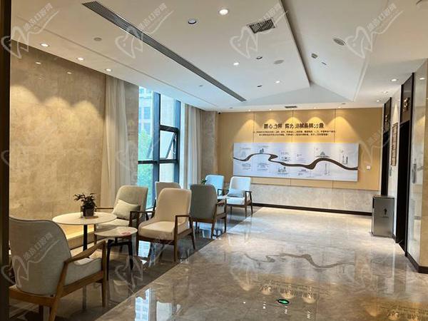 西安諾貝爾優(yōu)諾口腔醫(yī)院鑲牙德國(guó)威蘭德全瓷牙套餐