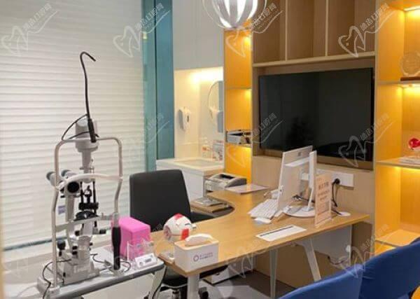 深圳愛(ài)爾西柚眼科醫(yī)院環(huán)境圖