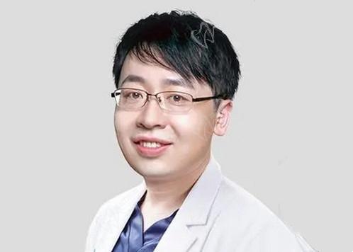 武漢中諾口腔劉博聞醫(yī)生