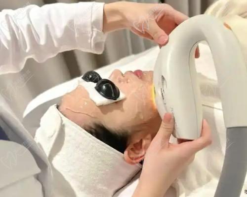 薛少真醫(yī)生簡(jiǎn)介